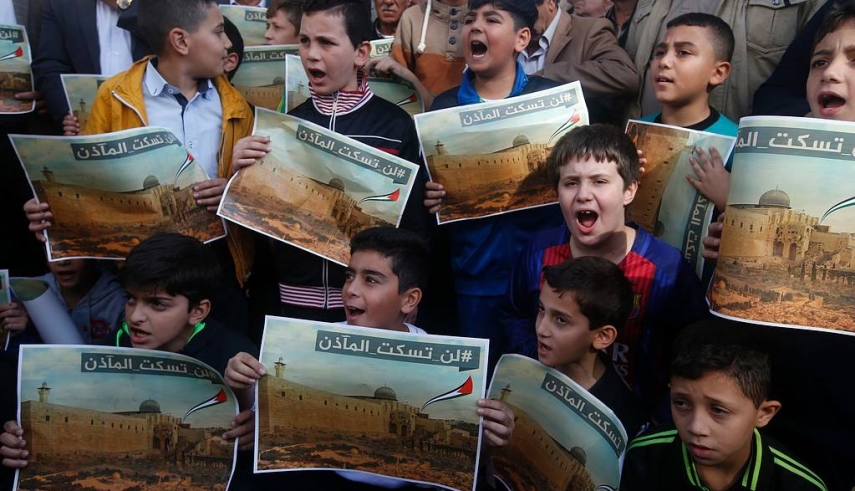 مردم نابلس از شهرهای فلسطین اشغالی در اعتراض به قانون ممنوعیت پخش صدای اذان 
