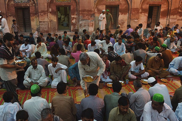 حال و هوای رمضانی در پاکستان و هند