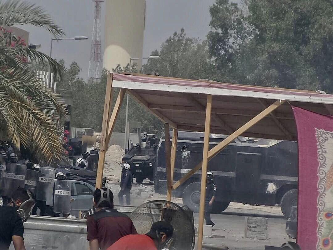 درگیری خونین نیروهای امنیتی بحرین با مردم 
