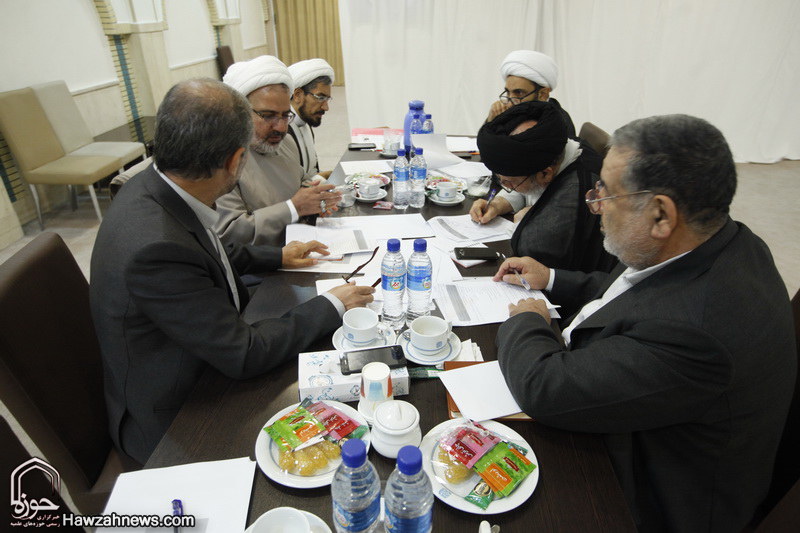 گزارشی از کمیسیون های اجلاسیه مدیران استانی حوزه