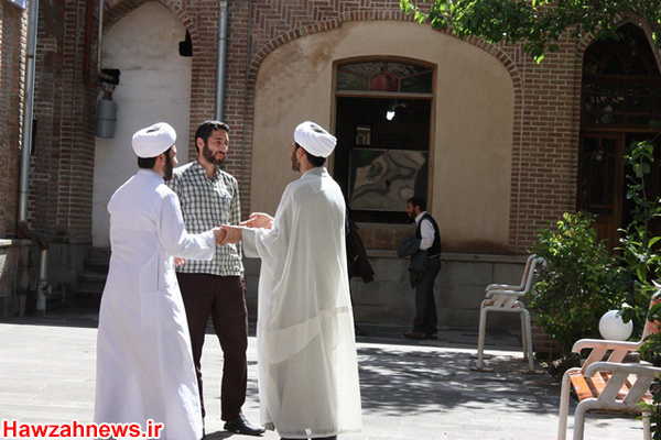 مدارس علمیه  در دل بازار بزرگ تبریز