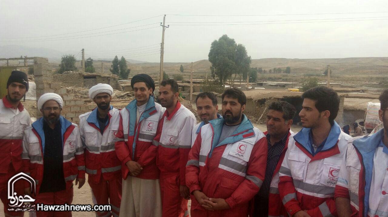 آموزش ۳۰۰روحانی امدادگر در هلال احمر اصفهان