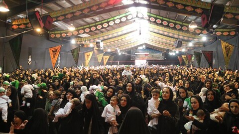 همایش شیرخوارگان حسینی در اولین جمعه ماه محرم برگزار شد 