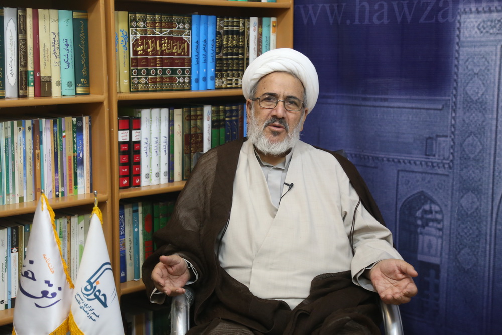 حجت الاسلام والمسلمین مهدوی راد استاد دانشگاه تهران