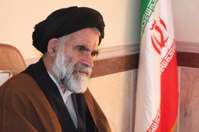 تقویت بستر حضور دائمی مردم در صحنه