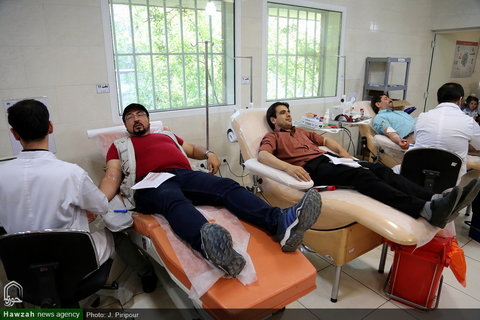 تصاویر/ اهدای خون خبرنگاران استان قم