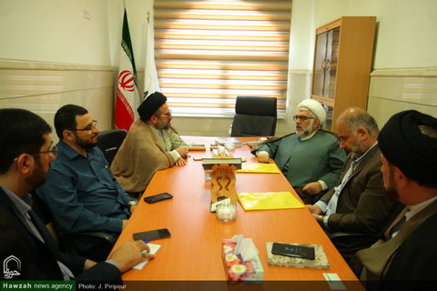 تصاویر/ دیدار مسئولین اتحادیه علمای مقاومت با رئیس مرکز بین الملل حوزه