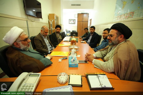 تصاویر/ دیدار مسئولین اتحادیه علمای مقاومت با رئیس مرکز بین الملل حوزه