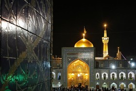 تاریخ‌شناس ژاپنی در حرم مطهر رضوی مسلمان شد