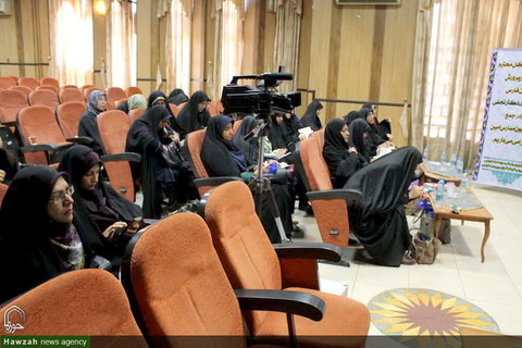 افتتاح دورة تعليمية للتبليغ الديني في محافظة فارس الإيرانية بشيراز