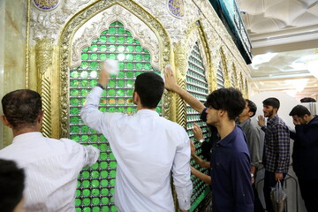 آیین غبارروبی مضجع شریف سید علاءالدین حسین برگزار شد