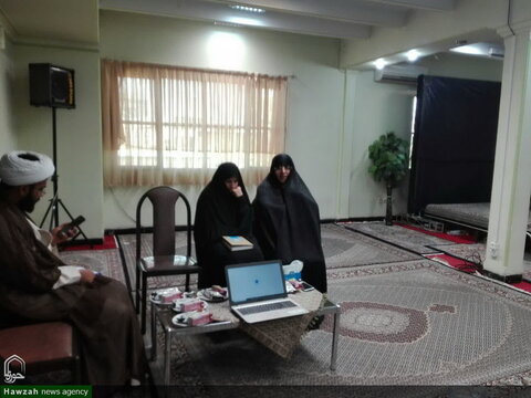 تصاویر/ نشست تخصصی «رسانه و امر به معروف و نهی از منکر» در دفتر خبرگزاری حوزه در همدان