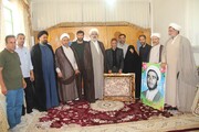 دیدار مدیر حوزه قزوین با خانواده شهید روحانی+ عکس