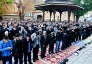 برپایی نماز عیدقربان با حضور گسترده نمازگزاران در مسجد جامع سارایوو