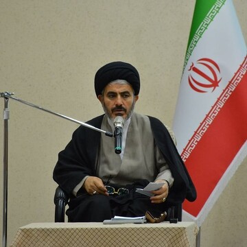 ویژگی های ارتش از نگاه امام جمعه ارومیه