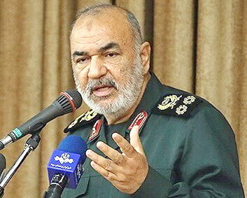 دستور فرمانده کل سپاه برای گسیل فوری امکانات و ظرفیت‌های سپاه به مناطق سیل زده