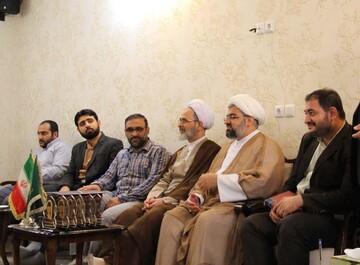 رسانه را در خدمت جامعه و اهداف انقلاب قرار دهیم