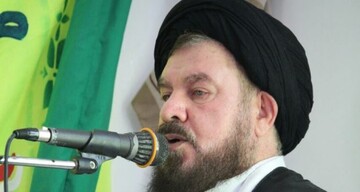 تقویت نگاه انقلابی جامعه از وظایف مهم روحانیت است