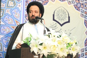 عمامه گذاری 250 طلبه اصفهانی در طرح ادیب