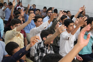 مراسم ویژه نوجوانان در حرم امامزاده سید معصوم(ع) قم