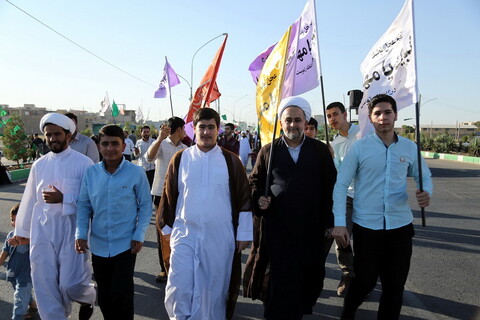 تصاویر/ پیاده‌روی عاشقان ولایت  در سالروز عید سعید غدیر خم در قم با حضور آیت الله العظمی مکارم