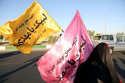 تصاویر/ پیاده‌روی عاشقان ولایت  در سالروز عید سعید غدیر خم در قم با حضور آیت الله العظمی مکارم