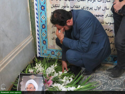 بالصور/ تشييع جثمان إمام جمعة مدينة خميني شهر الإيرانية