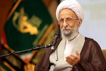 ولایت فقیه؛ عالی‌ترین نظام انسانی در مقابل حکومت ‌‎های استبدادی