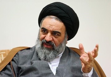 واکنش تند نماینده ولی فقیه در کردستان به یک خبر/ استاندار پاسخ دهد