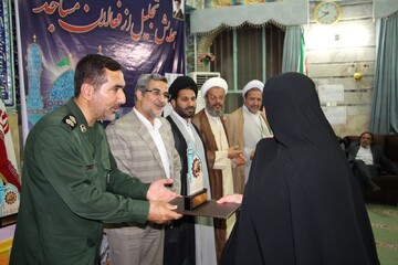 آیین تجلیل از فعالان امور مساجد شهرستان سمنان برگزار شد