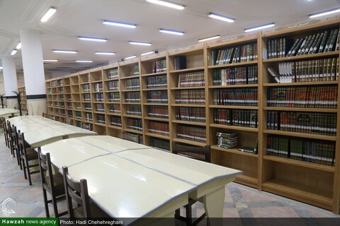 تقرير مصور عن مكتبة آية الله العظمى الكلبايكاني (ره) بقم المقدسة