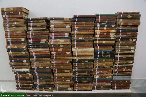 تقرير مصور عن مكتبة آية الله العظمى الكلبايكاني (ره) بقم المقدسة