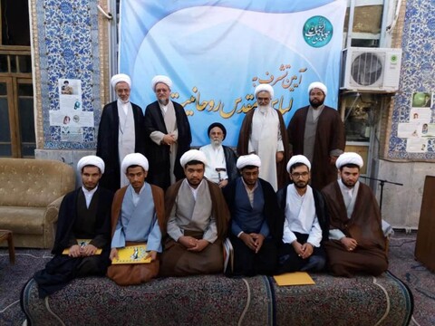 تصاویر/ مراسم تلبس طلاب حوزه علمیه کرمان به لباس مقدس روحانیت