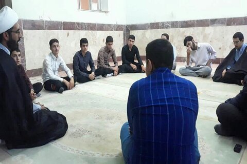 تصاویری از طلاب جدیدالورود مدارس علمیه کرمانشاه 