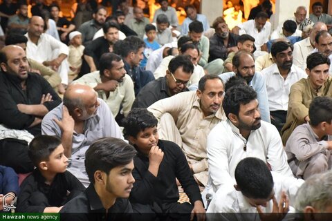 تصاویر/ مراسم عزاداری شب اول محرم در حسینیه شکریال اسلام آباد پاکستان