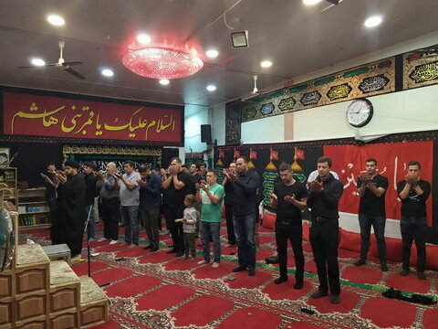 بالصور/ مراسم العزاء الحسيني في مركز أهل البيت (ع) في بلجيكا
