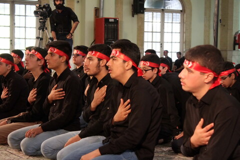 تصویری رپورٹ| ایران کے صوبہ ہمدان میں نوجوانوں کی عزاداری
