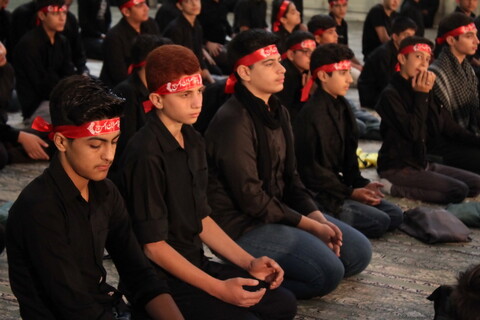 تصویری رپورٹ| ایران کے صوبہ ہمدان میں نوجوانوں کی عزاداری