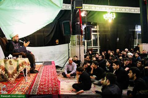 عزاداری مردم اصفهان در شب تاسوعای حسینی
