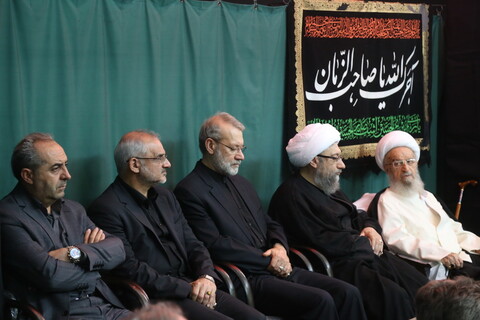 تصویری رپورٹ| عاشورا حسینی کی مناسبت سے قم میں مجتہدین کے گھروں میں عزاداری