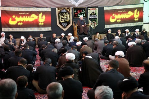 تصاویر/ مراسم عزاداری عاشورای حسینی در بیوت مراجع و علما