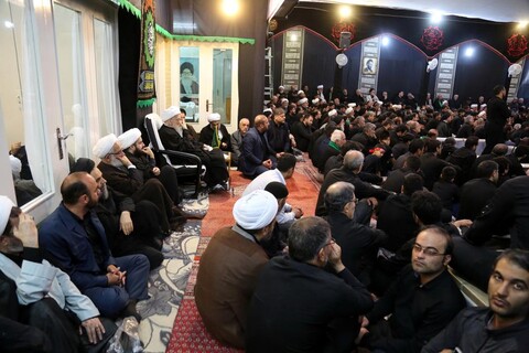 تصاویر/ مراسم عزاداری عاشورای حسینی در بیوت مراجع و علما