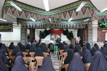 حوزه به طراحی ساختار های اجتماعی، فرهنگی و اقتصادی ورود کند