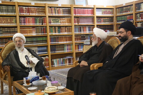 دیدار دبیرکل مجمع جهانی اهل بیت(ع) با آیت الله العظمی مکارم شیرازی