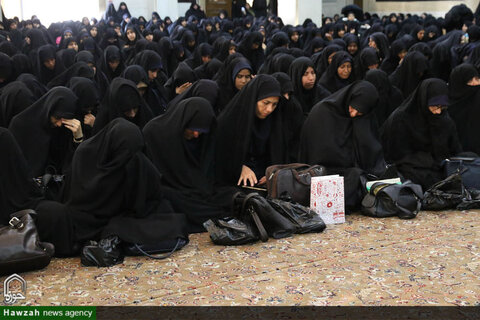 مراسم آغاز سالتحصیلی جدید حوزه های علمیه خواهران در اصفهان