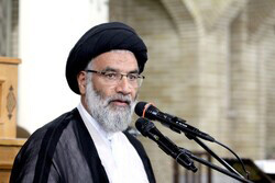 نماینده ولی‌فقیه جایگاه اجرایی ندارد/ پیگیر رفع مشکل فاضلاب اهواز هستیم