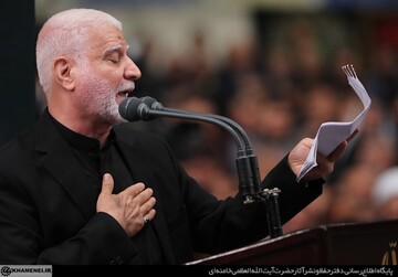 فیلم| مداحی حاج ابوبشیر النجفی در حضور رهبر انقلاب