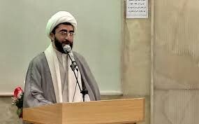 شورای عالی حوزه گره گشای مشکلات حوزه های علمیه است