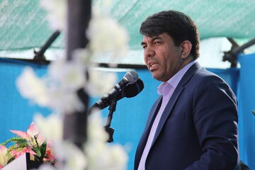 استاندار یزد: همکاری روحانیون یزد در مبارزه با کرونا الگوی کشور است