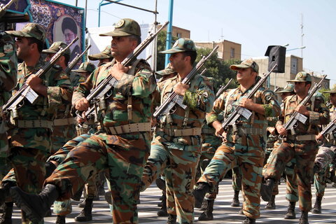 تصاویر/ رژه متفاوت نیروهای مسلح در همدان